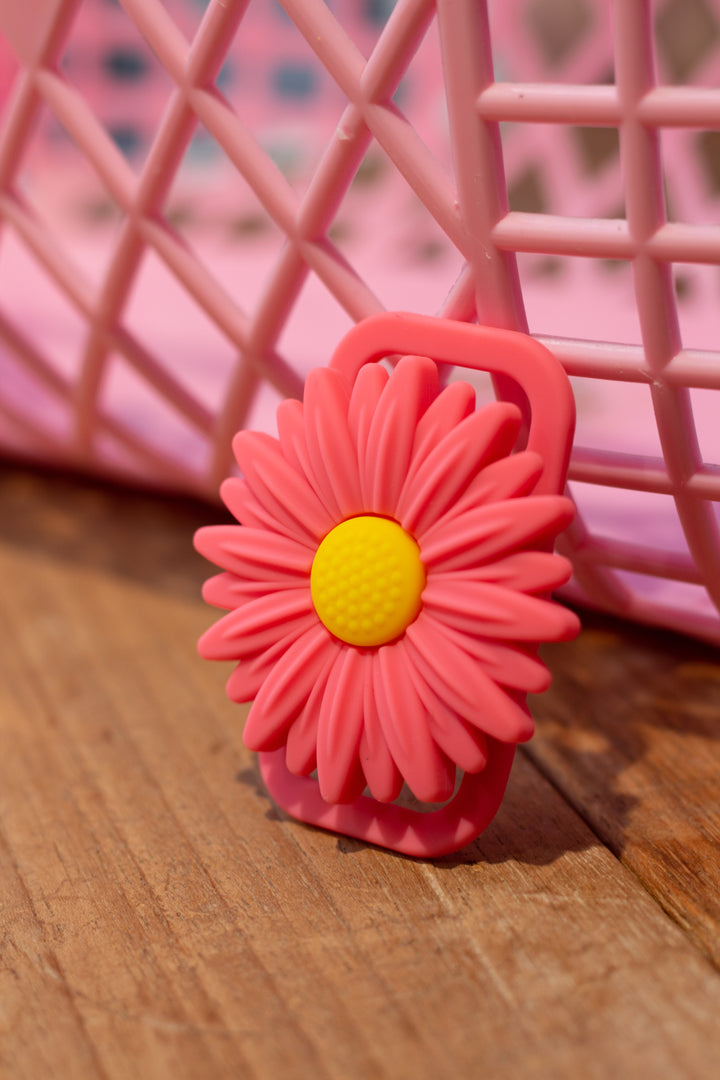 Fancy Flower AirTag holder